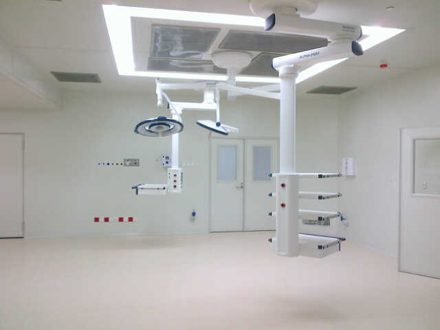 Operating Theater (Ruang Operasi/ Kamar Bedah)